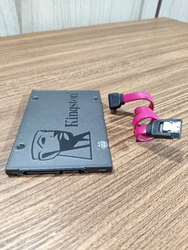 SSD Kingston 120GB - Estado de Novo