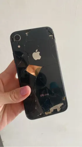 iPhone XR