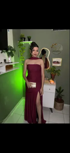 Alugo vestido de festa 