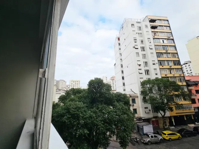 Conjugado 27 m2. Documentação ok. Centro - Rio de Janeiro - RJ