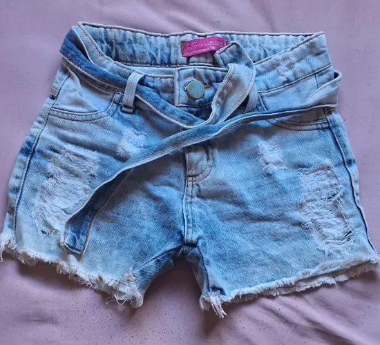 Short jeans infantil lindo