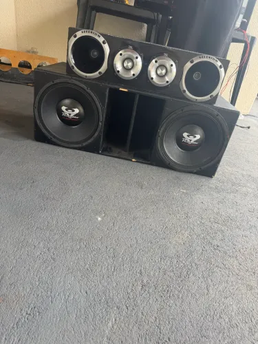 SOM AUTOMOTIVO ULTRAVOX