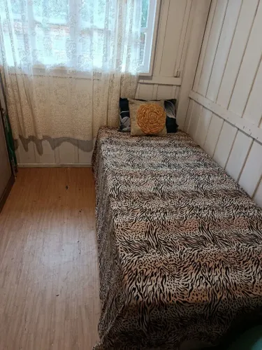 Alugo quarto anual no Campeche