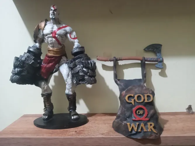 Estátua e Suporte - God Of War