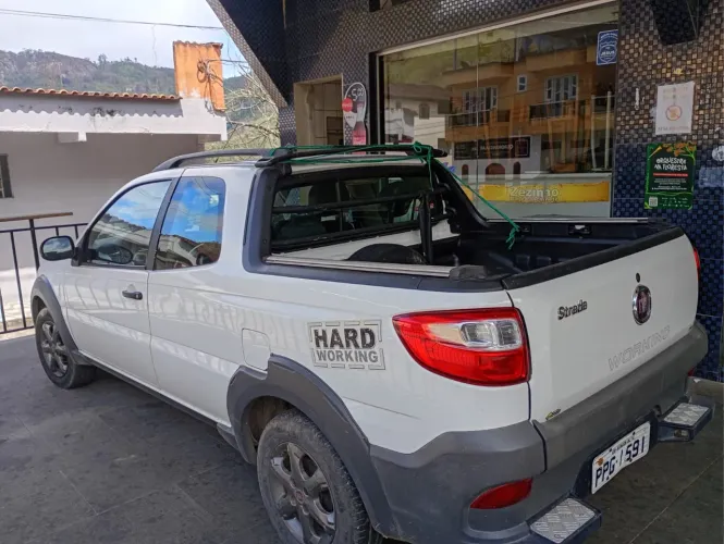 Fiat Strada Working 1.4 MPI Fire Flex 8V CD 2016
