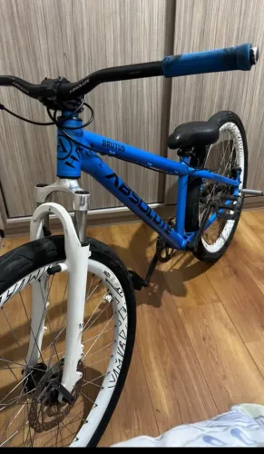 Bike Aro 26 ABSOLUTE BRUTUS Troco por outra bike ou vendo