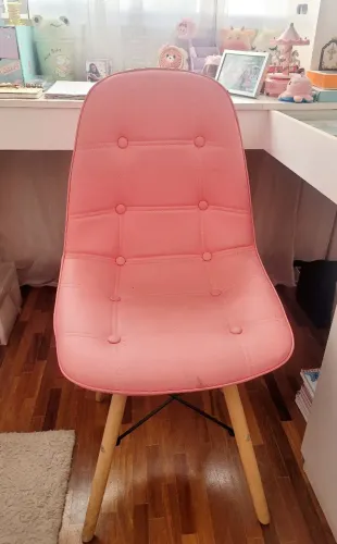 Cadeira rosa