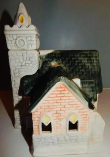 PROMOÇÃO Igreja de cerâmica de 1989 fabricada no Brasil Mount Clemens Pottery