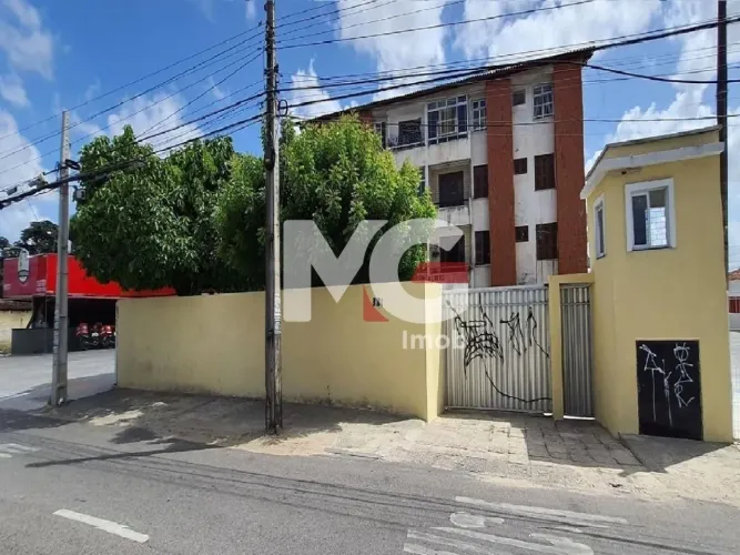 Apartamento em Serrinha