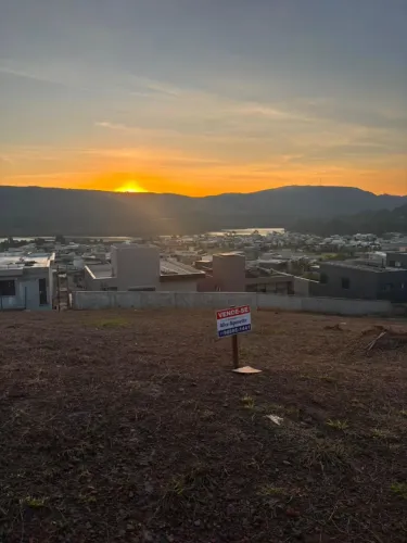 LOTE À VENDA NO COSTA LAGUNA - ALPHAVILLE NOVA LIMA