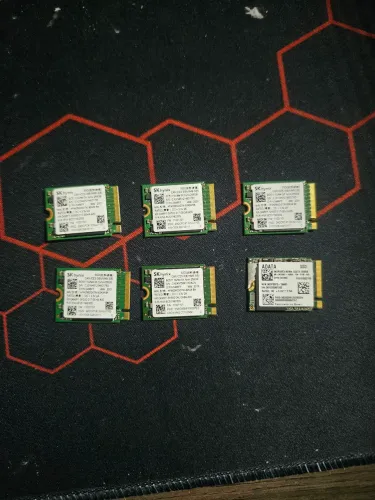 LOTE 6 UND SSD NVME M2 MINI 256GB