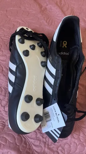 Chuteira Adidas Copa Mundial