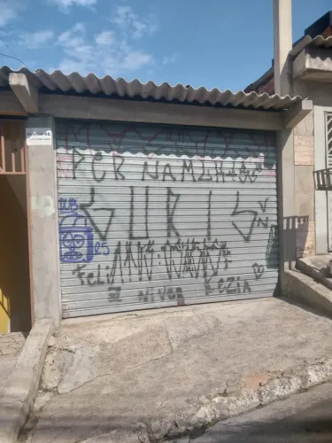 Imóvel para aluguel possui 125 metros quadrados com 2 quartos em Jardim da Rainha - Itapev