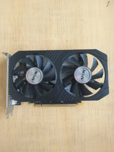 Placa de vídeo RX 550 4GB 