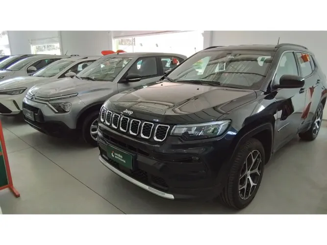 Jeep Compass Long. T270 1.3 TB 4X2 Flex AUT 2025