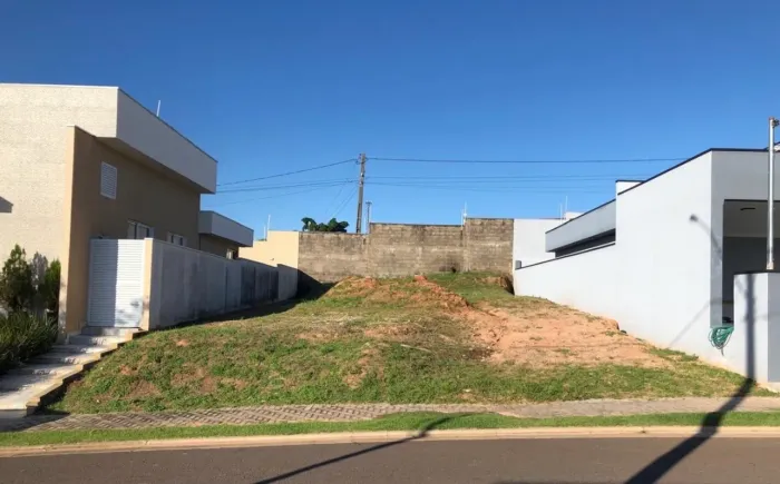 Vendo! Condomínio Porto Bello, terreno 300 m