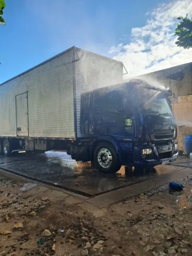Iveco 240e25