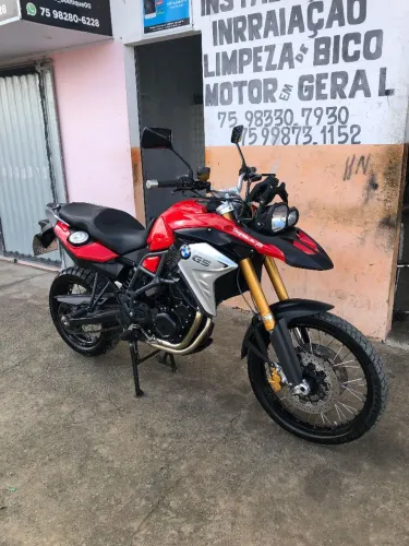Vende-se f800 