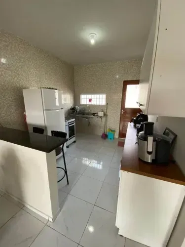 CASA EM LINHARES MOVELAR