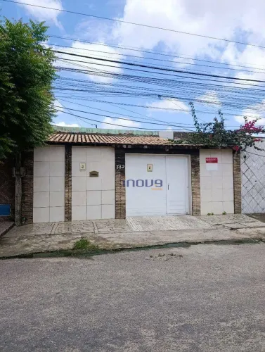 Casa com 4 dormitórios à venda, 200 m² por R$ 380.000,00 - Parque Santa Rosa - Fortaleza/C