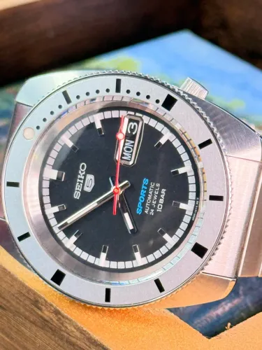 Relógio Seiko 5 Sports