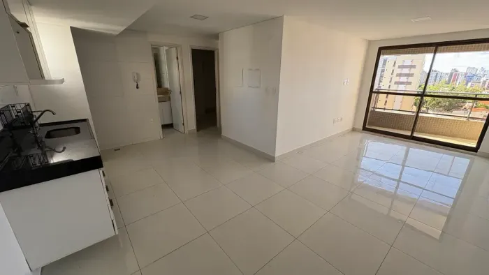 Apartamento p/ aluguel c/ 2 quartos a 2 quadras do mar em Manaíra - João Pessoa - PB