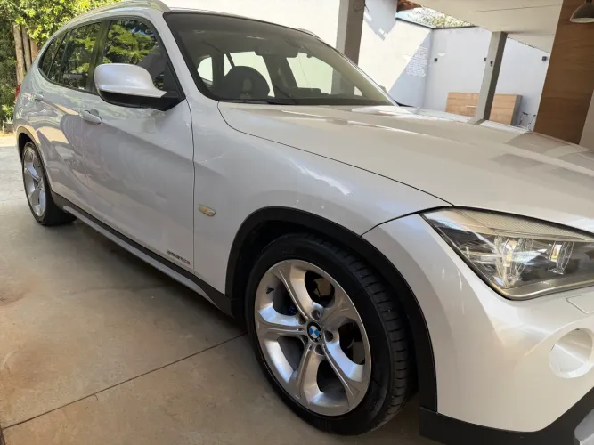 BMW X1 Sdrive 20I 2.0/2.0 TB Acti.flex Aut. 2013
