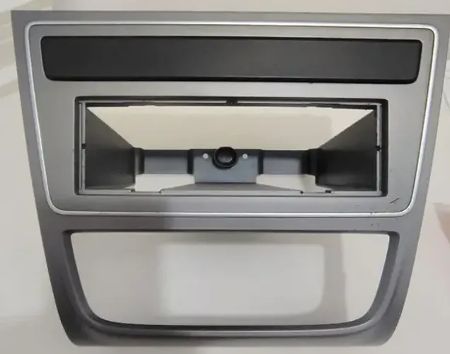 Moldura Painel 1 Din Linha Vw Gol Saveiro G6 (Usado)