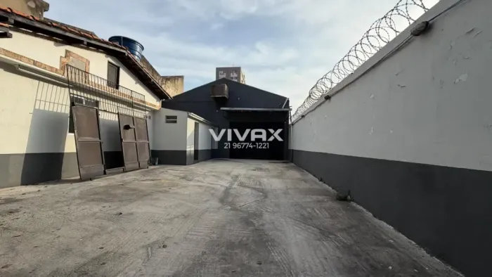 Rua Elisa de Albuquerque - Engenho de Dentro - 4 Banheiros - 10 Vagas/ Agende sua visita