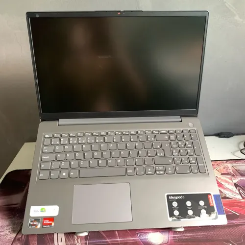 NOTEBOOK RYZEN 5500u 8GB RAM