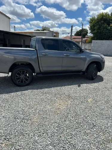 Toyota Hilux CD SR 4X4 2.8 TDI Diesel Aut. 2021