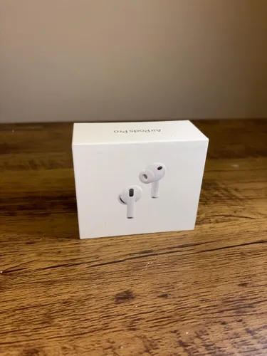 AirPods Pro 3 - LACRADO