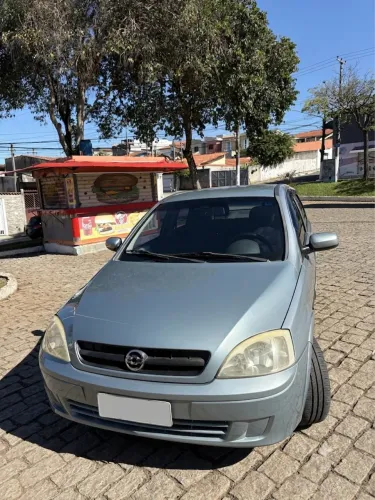 Chevrolet Corsa Sedan 1.8 MPFI 8V 102cv 4P 2003