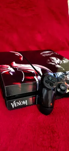Oportunidade Sony Playstation 4 Sistema GoldHEN 2TB + 1 Controle + 14 Jogos / Parcelo 18x