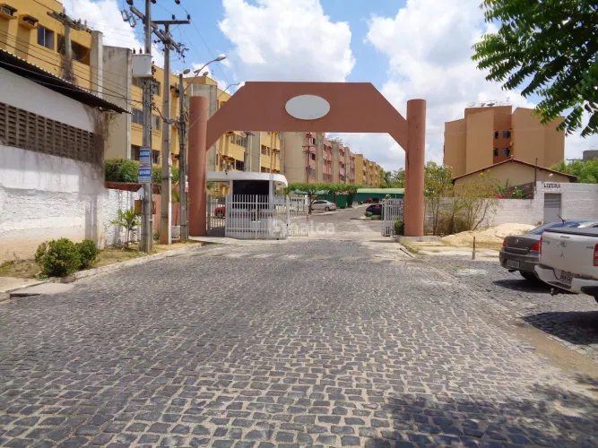 Aparmento no condomínio colinas do poti - Bairro:Real Copagri, Teresina-PI
