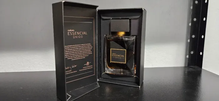 Perfume Natura Essencial Único - usado 2x apenas - quase novo