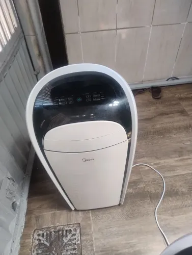 Ar condicionado portátil Midea tango 10 mil BTUs