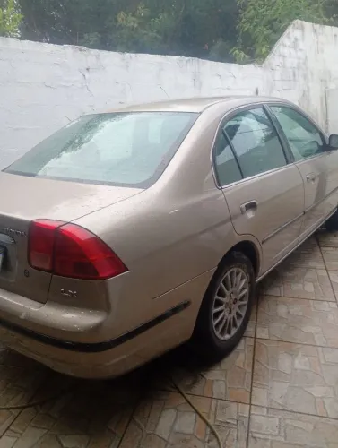 Honda Civic Sedan EX 1.7 16V 130cv Mec. 4P 2001