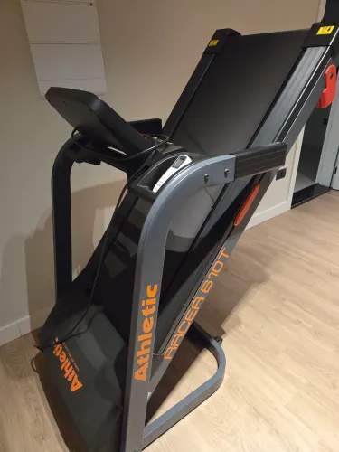 Esteira Athletic Racer 610T