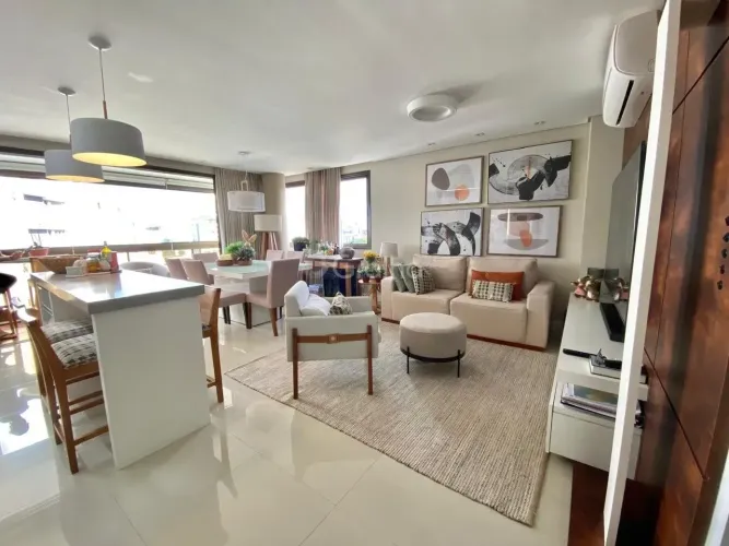 Imóvel para venda com 110 metros quadrados com 3 quartos em Estreito - Florianópolis - SC