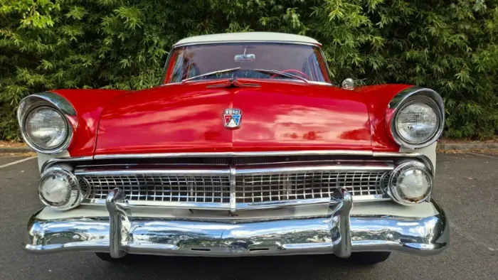 Ford Custom Classic 1955