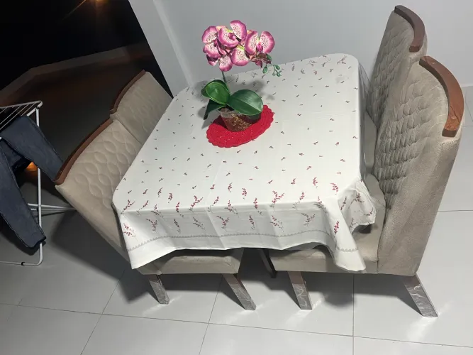 Mesa 4 cadeira