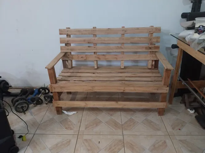 Banco rústico reforçado