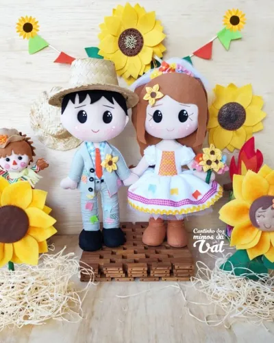 Decoração festa junina - bonecos de feltro - noiva, noivo e padre