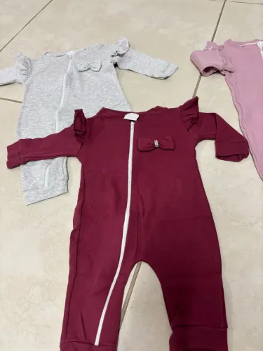 Roupas para bebê LOTE  6 à 9 meses 