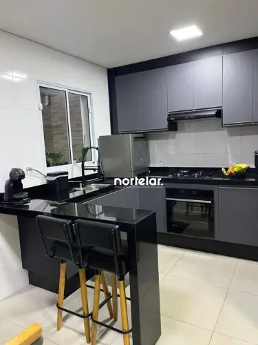 Casa/ Sobrado com 2 dormitórios à venda, 70 m² por R$ 580.000 - Vila dos Remédios - Osasco
