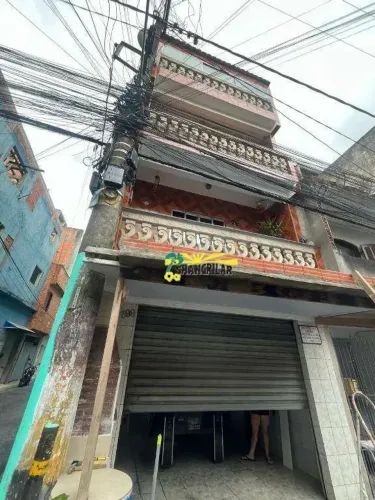 Sobrado com 2 dormitórios à venda, 147 m² por R$ 399.000,00 - Piraporinha - Diadema/SP