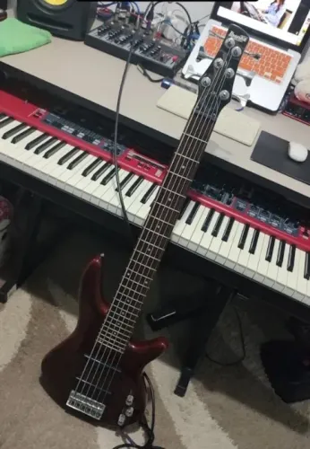 Contrabaixo Elétrico Ibanez 6 Cordas Ativo Madeira Natural (Usado)