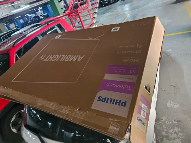 TV PHILIPS AMBILIGHT 65 POLEGADAS