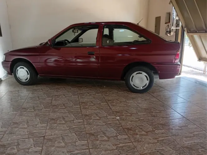 Ford Escort GL 1.8i / 1.8 (álcool) 1994